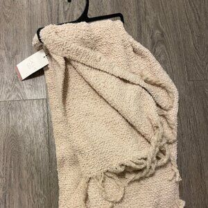 (4 for $20) CALIA Boucle Scarf NWT